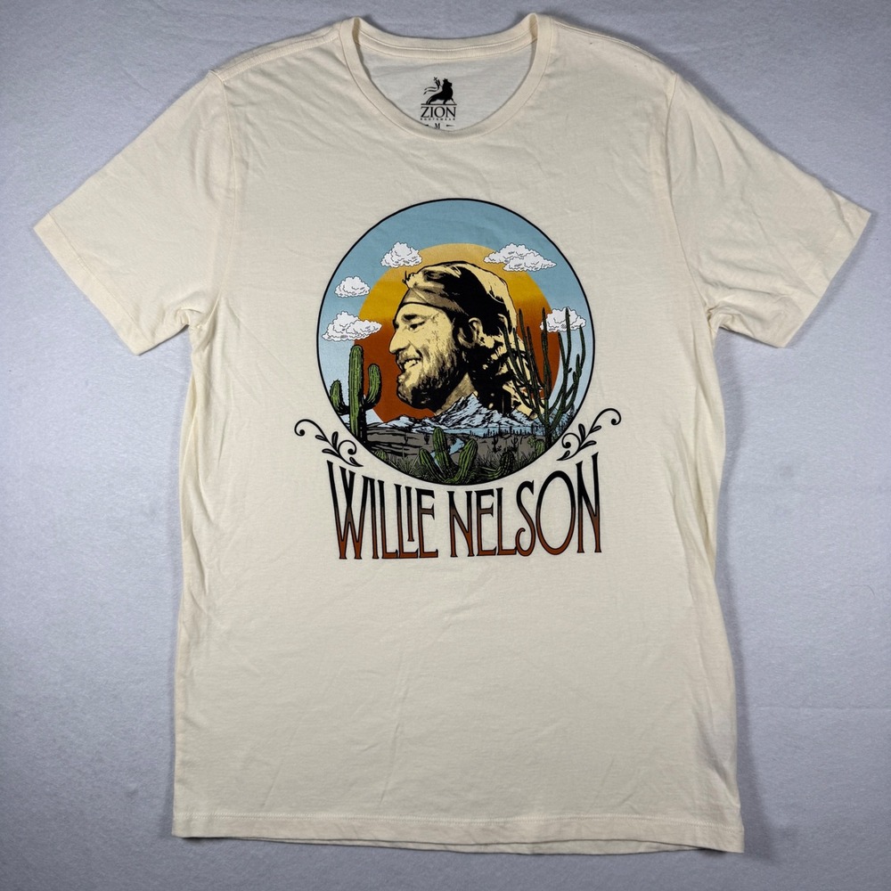 Willie Nelson Creme De La Creme  Mens Size Medium Desert Sunset Cream  NWOT
